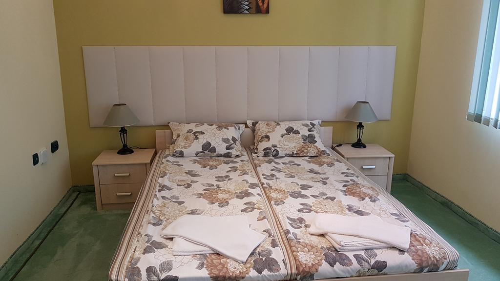 Aheloy Apartments Kültér fotó