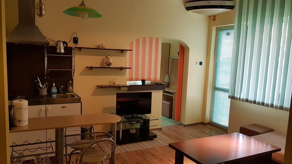 Aheloy Apartments Kültér fotó